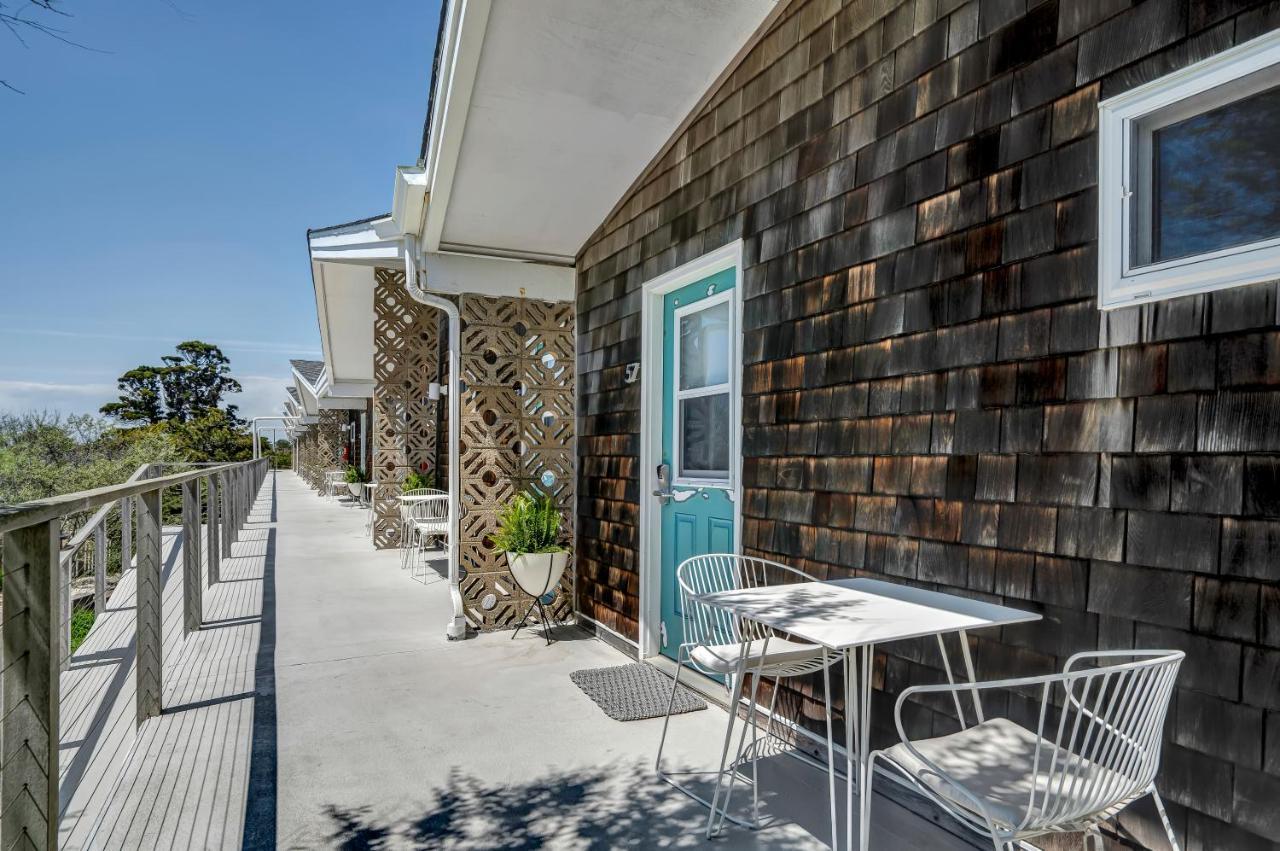 Driftwood Resort On The Ocean Montauk Exteriör bild